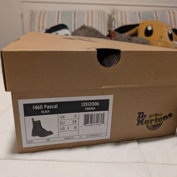 Black Leather Lace-Up Boots - Picture 12 of 16